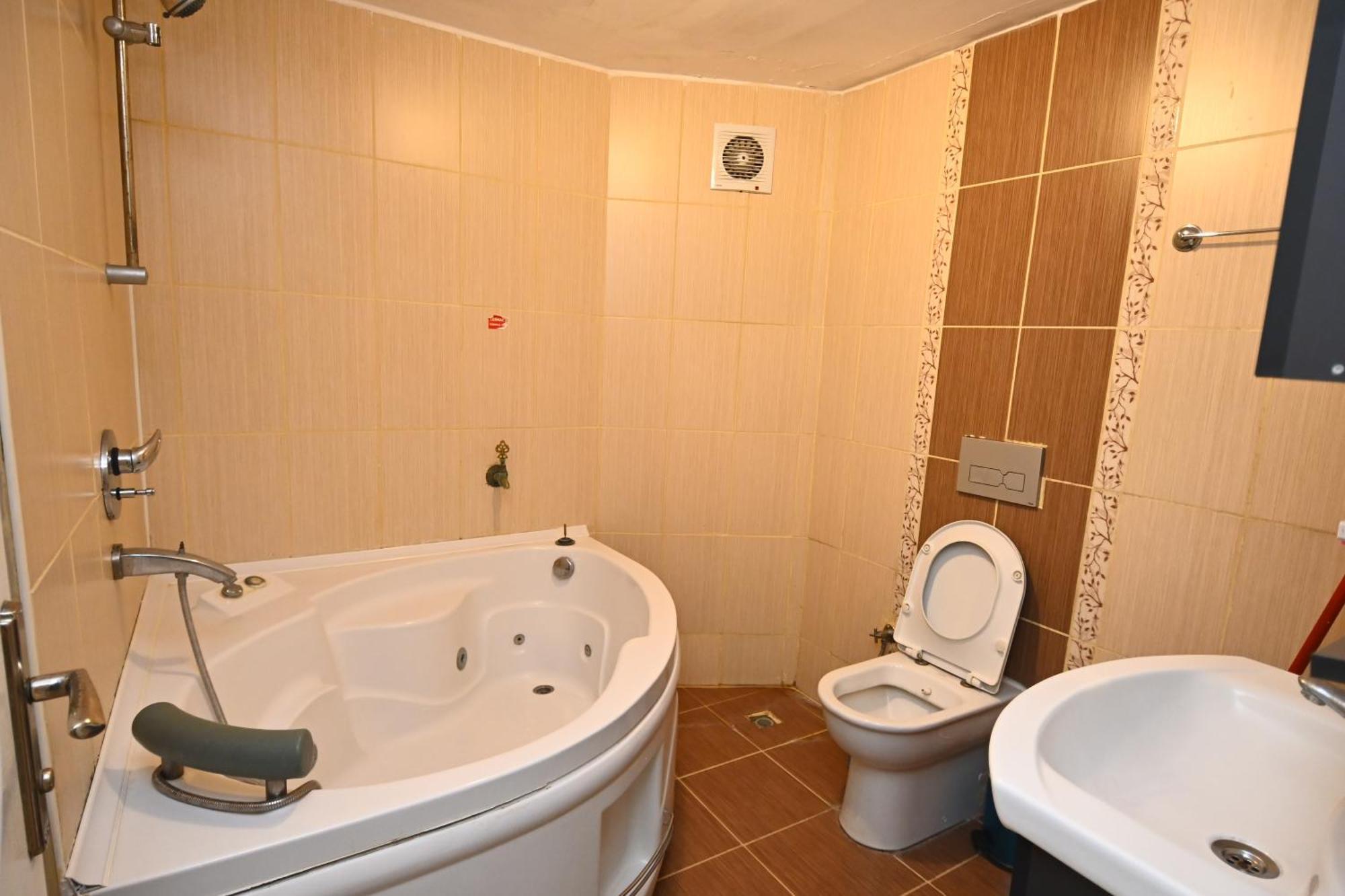 Sarot Thermal Vadi Tatil Koyu - Halal Hotel Bolu Exterior photo